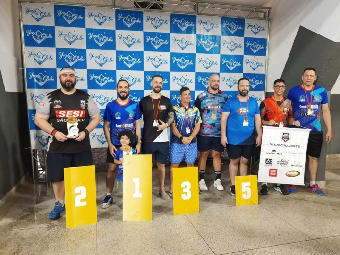 Araçatuba se destaca em torneio regional tênis de mesa