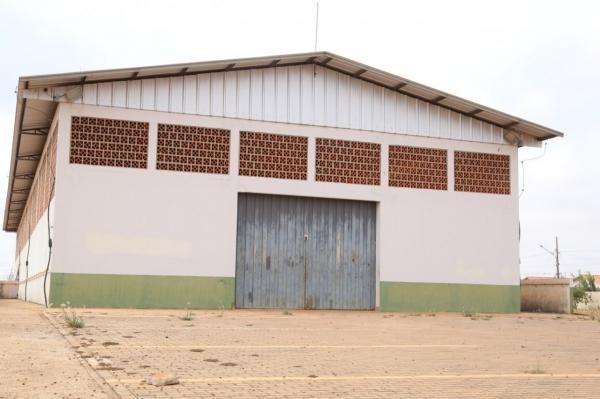 Sorriso: parlamentar pede construção de barracão comunitário no bairro São Francisco