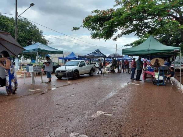Vereador solicita pavimentação no lote adquirido para ampliação da feira do São Domingos usado como estacionamento