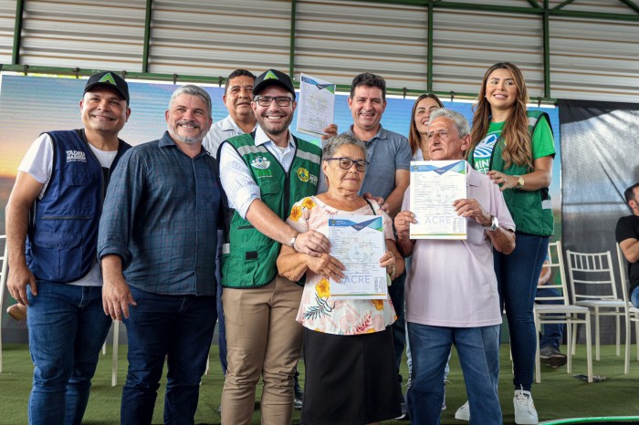 Regularização fundiária pelo governo do Acre beneficia comunidades em Epitaciolândia com mais 250 novos títulos definitivos
