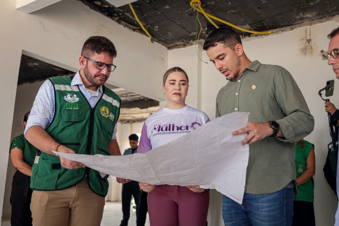 Em Epitaciolândia, governador Gladson Cameli vistoria obras do Centro de Referência de Atendimento à Mulher