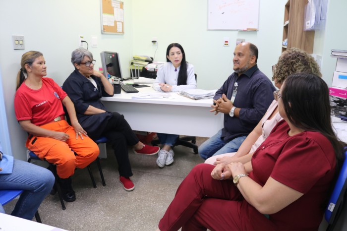 ‘Cuidando do cuidador’ busca fortalecer a saúde mental de servidores da FCecon