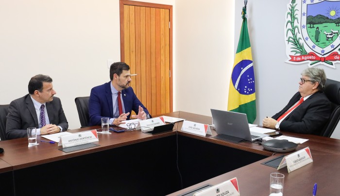 João Azevêdo destaca resultados positivos de políticas públicas da Paraíba a representantes da Corregedoria Nacional do Ministério Público