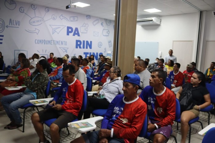 Turismo Sustentável: Em Parintins, Amazonastur qualifica agentes do segmento turístico