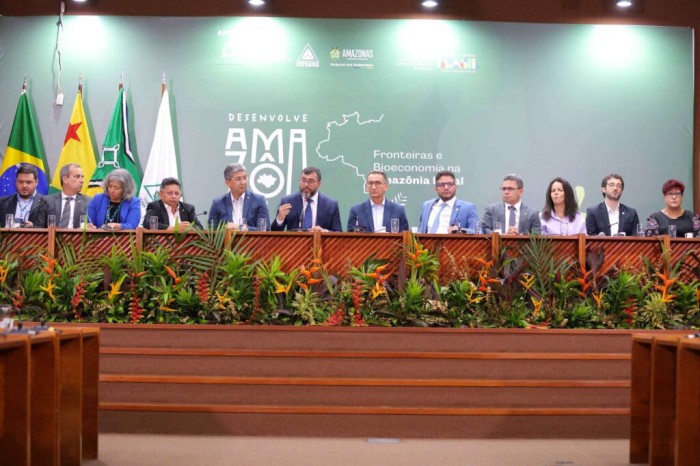 Em seminário sobre bioeconomia, Wilson Lima destaca uso sustentável de recursos naturais para gerar emprego e renda