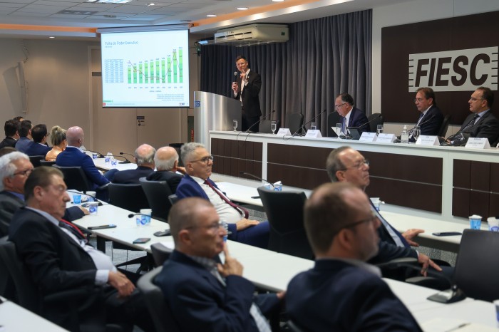 Resultados econômicos de Santa Catarina têm destaque em encontro de lideranças empresariais na Fiesc