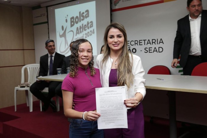 Atletas e técnicos assinam termo de adesão ao Bolsa Atleta Piauí 2024