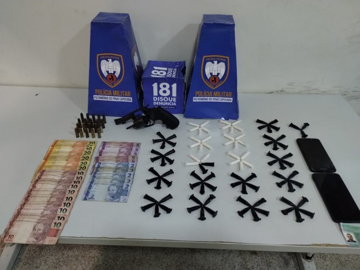10º Batalhão Detém Suspeitos e Apreende Armas de Fogo e Entorpecentes em Guarapari