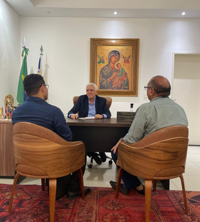 Themístocles Filho e reitor do IFPI discutem a implantação de três novos campi no Piauí