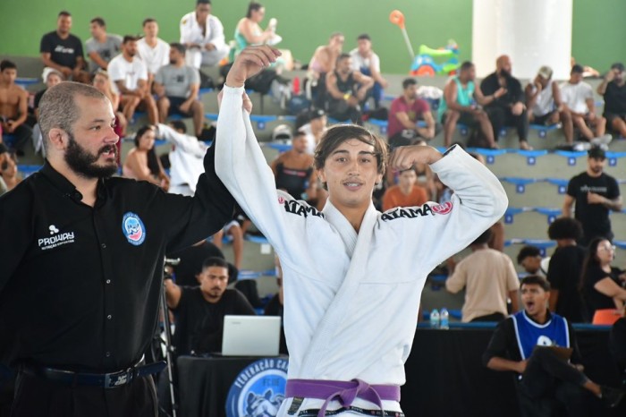 Primeira etapa do Circuito Capixaba de Jiu-Jitsu FCJJE define campeões