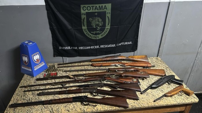 COTAMA APREENDE ARMAS, MUNIÇÕES, ANIMAIS SILVESTRES E DETÉM UMA PESSOA EM VARGEM ALTA