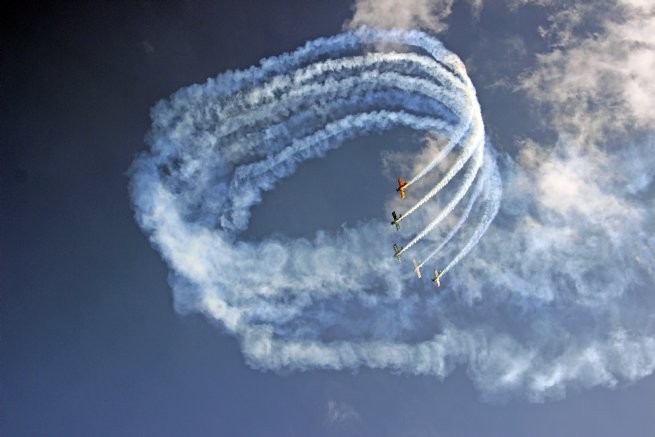 Esquadrilha CEU realiza espetáculo aéreo em São Sebastião neste domingo
