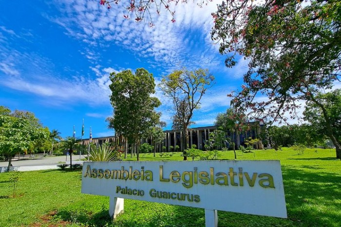 Comissão de Educação debate Ciência e Tecnologia na Educação Básica nesta terça