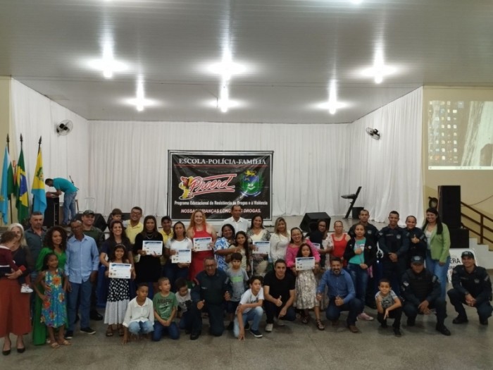 Formatura do PROERD para Pais do Projeto Florestinha marca o compromisso de...