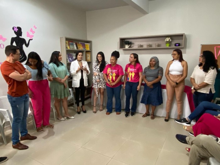 Seaspac: Mulheres atendidas pelo CRAM recebem Cestas básicas arrecadas na I Corrida Rosa Shock