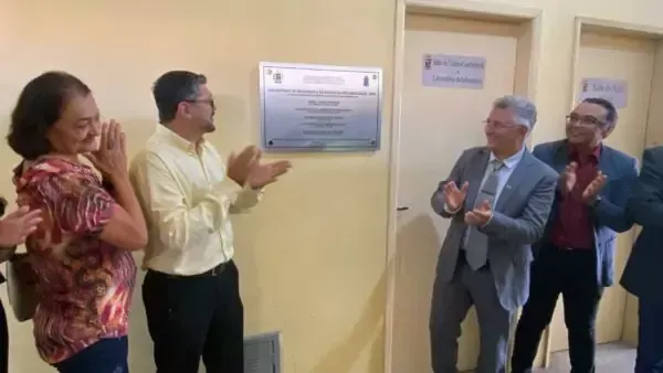 Uespi inaugura laboratório de informática no Núcleo de Pós-Graduação 