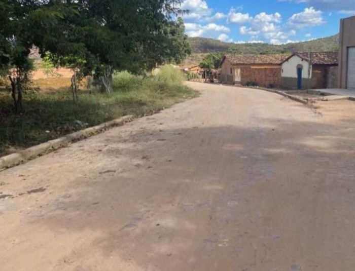 Idepi conclui obra de pavimentação em Santa Luz