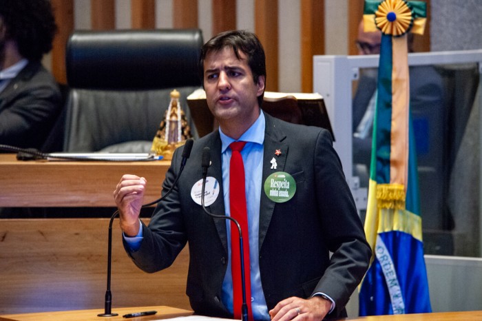 Deputados cobram merenda de qualidade nas escolas públicas