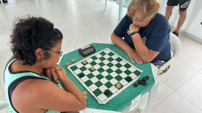 Atletas do Conviver Guilhermina dominam a modalidade de damas nos Jogos da Maturidade