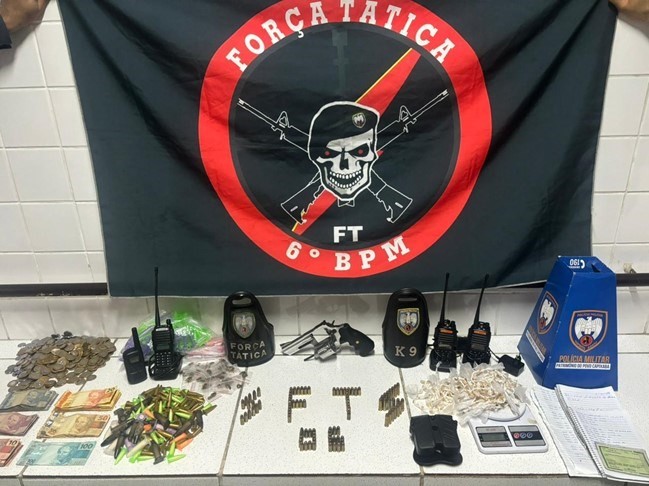6º BPM DETÉM SUSPEITOS E APREENDE ARMAS DE FOGO NA SERRA