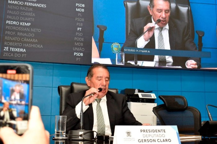 Publicado decreto que ratifica convênios e protocolos do ICMS