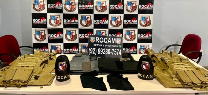 Polícia Militar do Amazonas apreende fuzis e coletes balísticos
