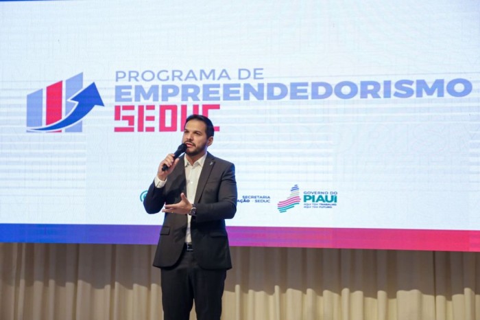 Professores da rede estadual iniciam formação orientada pelo MIT para impulsionar visão empreendedora de estudantes