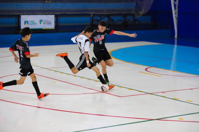 Fase municipal dos Jogos Escolares inicia com 31 equipes