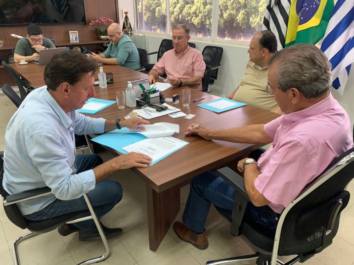 Araçatuba inicia obras que somam mais de R$ 1 milhão em investimentos