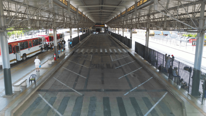 Estacionamento da Emurb é opção prática e segura para quem vai viajar