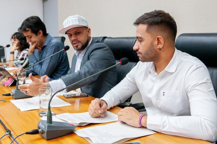 Comissão aprova passe livre para desempregados, vulneráveis pessoas com insuficiência cardíaca