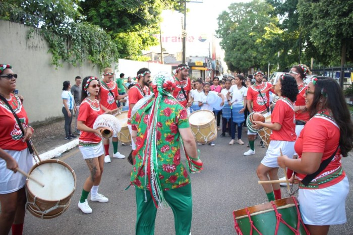 Cultura: Projeto Quebra Baque realiza Oficina de confecção de instrumentos musicais na Escola Mendonça Vergolino