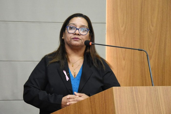 Eva Barros propõe construção de creche na comunidade Coquilho