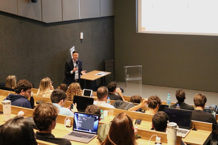 Gestão pública pode adotar práticas do mundo privado com sucesso, diz secretário da Fazenda de SC