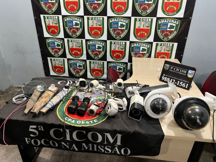 PMAM e Amazonas Energia retiram câmeras irregulares na zona oeste