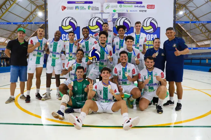 Volêi Luverdense/LEC é campeão da 3ª Copa Sicredi Viva Lucas de Voleibol