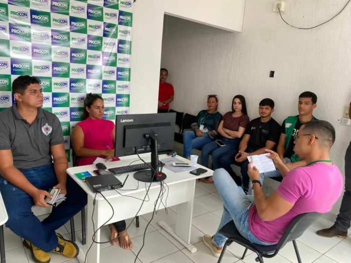 Procon ministra capacitação para servidores da Divisão Tarauacá-Envira