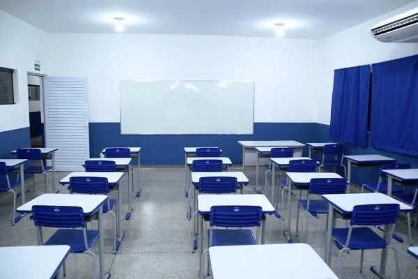 Primeiro-secretário indica construção de uma escola municipal no Bairro Cidade Nova