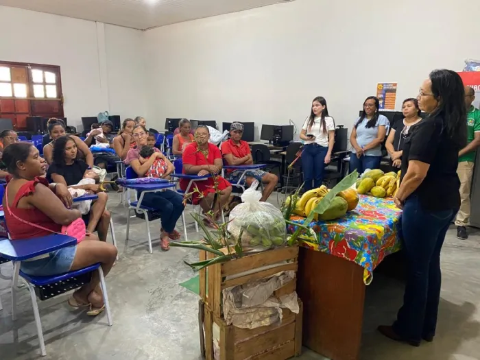 Seaspac: 100 Famílias do CRAS recebem Cesta Verde do Programa de Aquisição de Alimentos