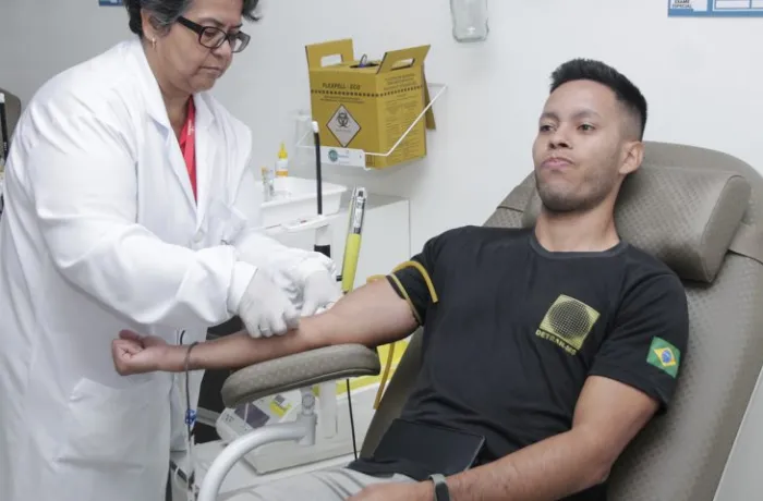 Detran-MS promove doação coletiva e alerta sobre a demanda por bolsa de sangue em acidentes de trânsito