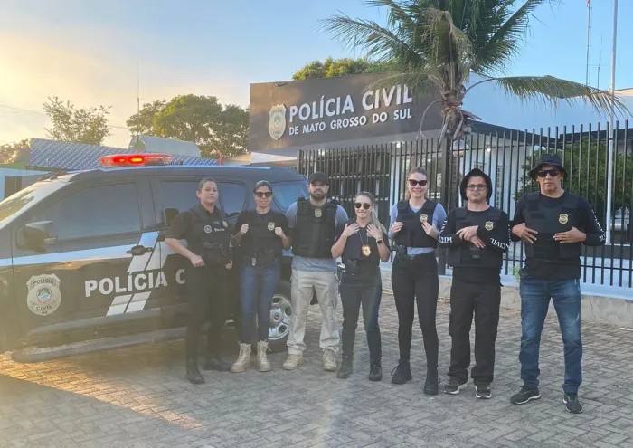 Durante operação, Polícia Civil prende mulher por posse irregular de arma de fogo em Coxim