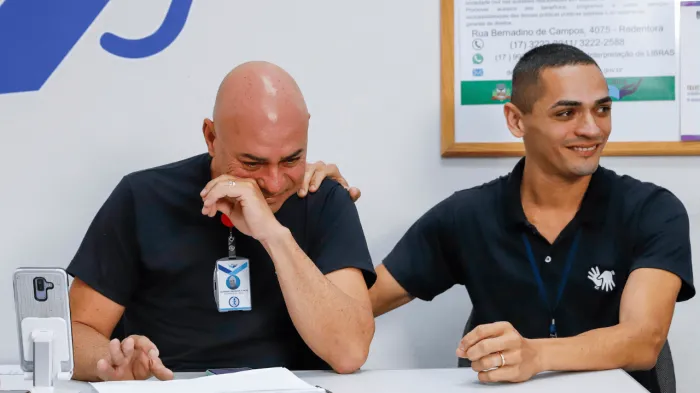Intérpretes de Libras compartilham momentos marcantes da carreira