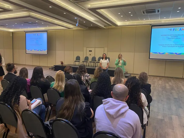 Em evento em Florianópolis, Secretaria de Assistência Social, capacita novos gestores municipais
