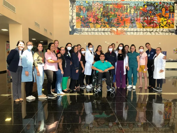 Primeiro paciente de 2024 que fez transplante cardíaco no Hospital Metropolitano recebe alta hospitalar