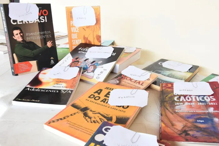 Câmara realiza a terceira edição da Feira Troca-Troca de Livros Usados