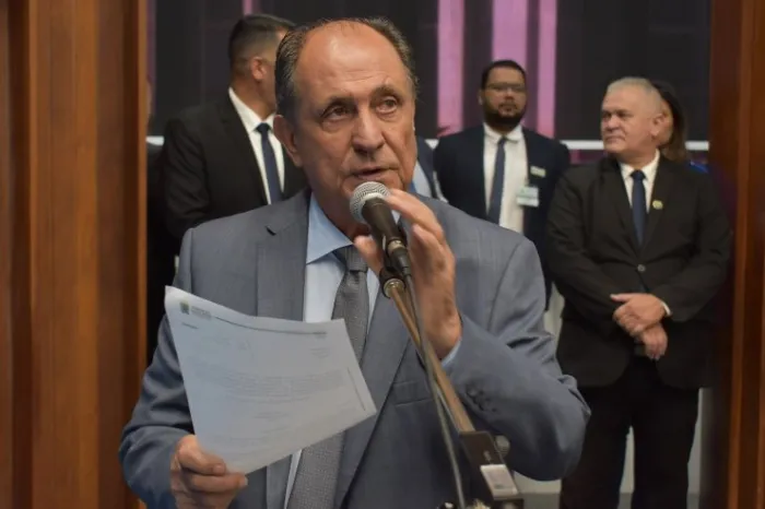 Zé Teixeira busca infraestrutura para assentamentos e distritos