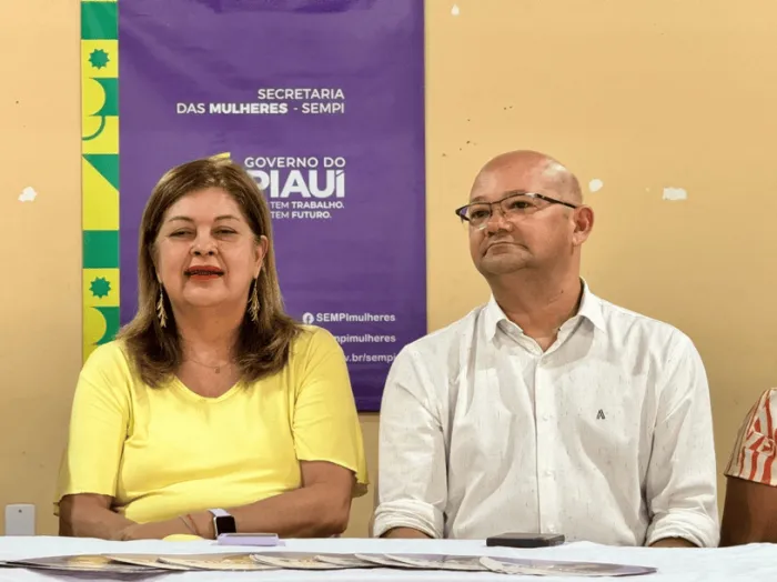 Ouvidoria-Geral do Estado realiza atendimentos durante ação do Ônibus Lilás