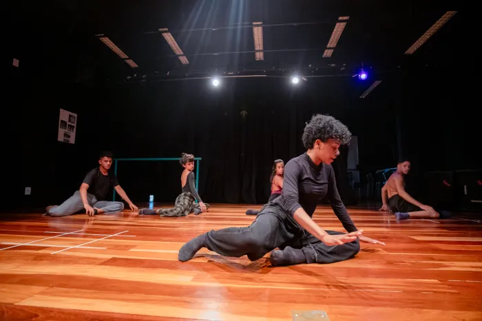 Abertura da programação do Abril da Dança é marcada por oficinas artísticas