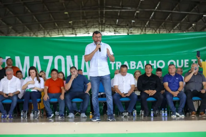 Em Borba, Governo do Amazonas abre novas linha de crédito para empreendedores e reforça setor primário com entregas