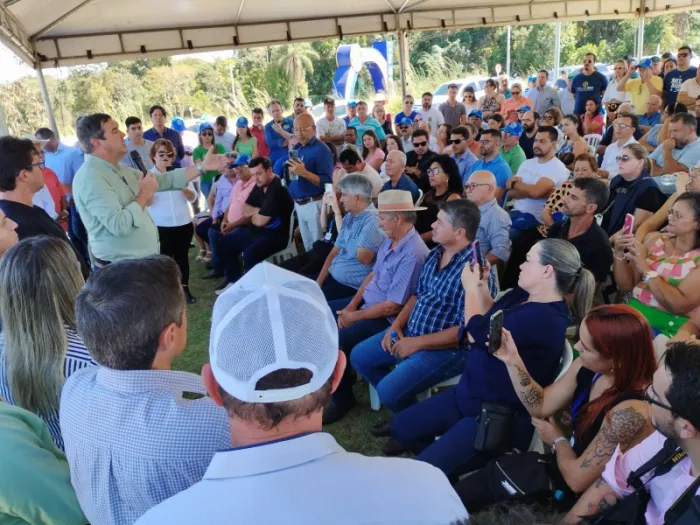 Governo do Estado entrega primeiro trecho da MS-316 em Costa Rica,...